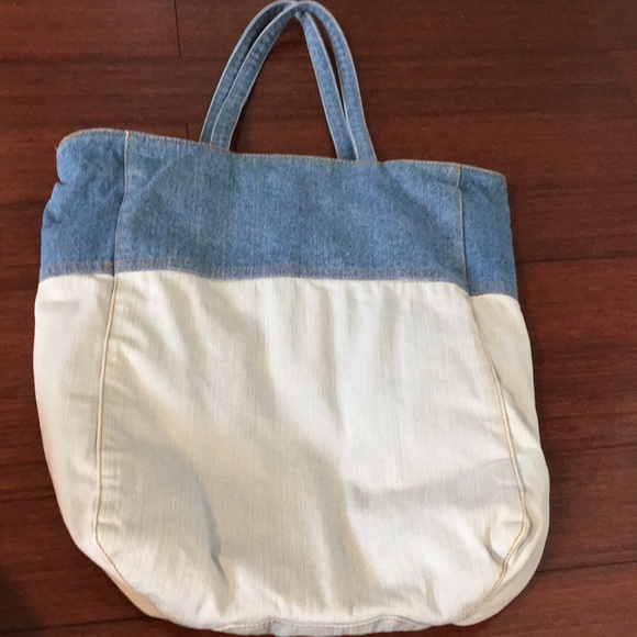 A/X (Armani Exchange) bag - Picture 6 of 9